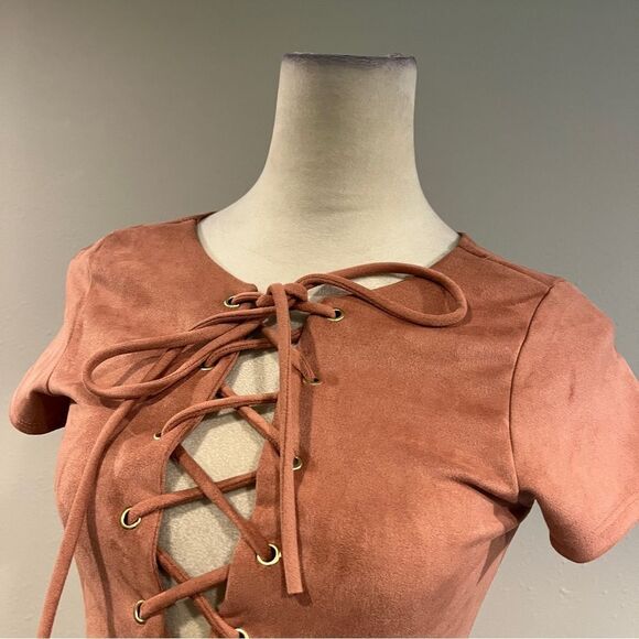 Windsor Tan sexy deep lace up v-neck short sleeve Mini velvet Dress size xs - Picture 2 of 12
